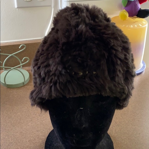 Genuine Rabbit Fur Skull Cap - Picture 2 of 5